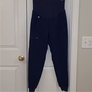 FIGS Maternity Scrub Joggers